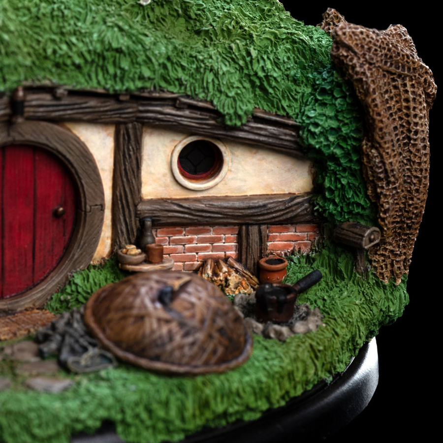 hobbithole31lakesidepopis2