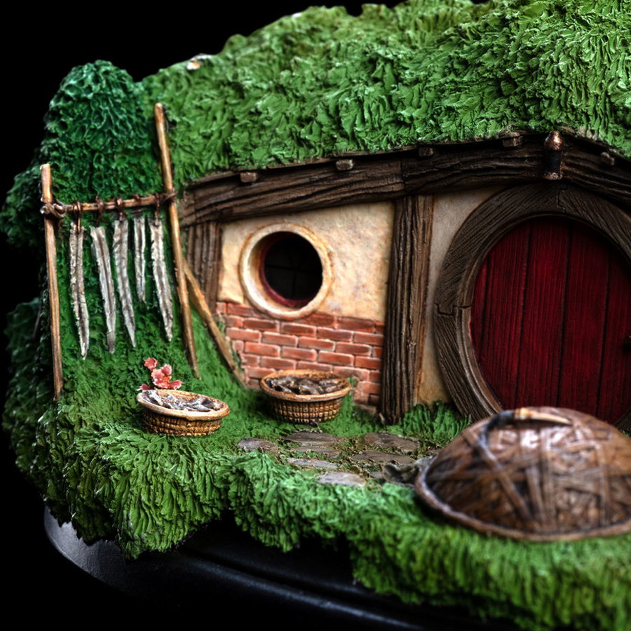 hobbithole31lakesidepopis3