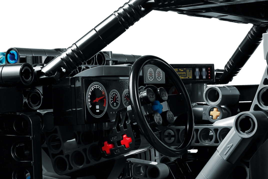 legotechnic-the-batman-batmobile-1 - ilustračná fotka produktu 1 