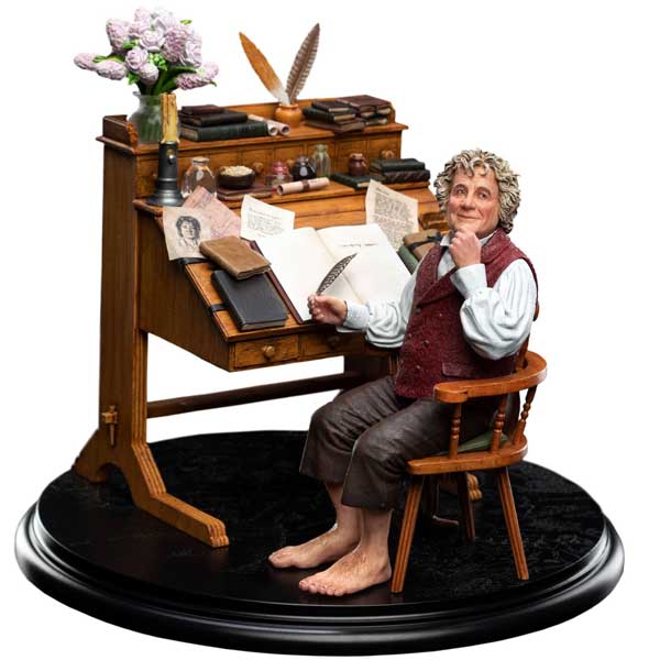 Socha Bilbo Baggins At His Desk (Lord of The Rings) Socha Bilbo Baggins At His Desk (Lord of The Rings)