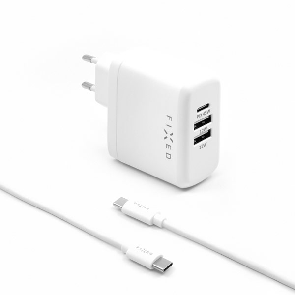 FIXED Sieťová nabíjačka s USB-C, 2 x USB a kábel USB/USB-C, 1 m, PD, 45 W, biela