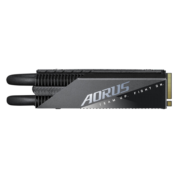 GIGABYTE AORUS NVMe Gen 4 7000s SSD disk 2 TB, (7000 MB/s, 6850 MB/s), HeatSink