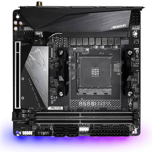 E-shop GIGABYTE AORUS B550I PRO AX Základná doska, AMD B550, AM4, 2xDDR4, mini-ITX B550I AORUS PRO AX