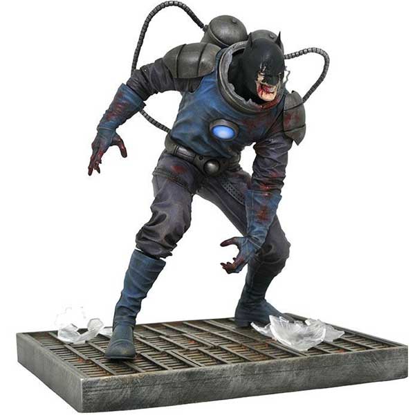 DC Gallery DCeased Batman PVC Diorama JUN201791