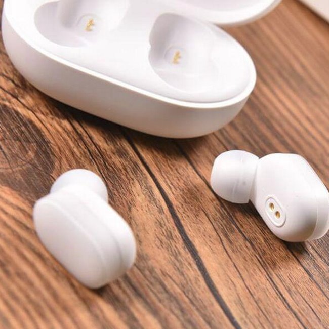 Xiaomi Mi AirDots, white Xiaomi Mi AirDots, white