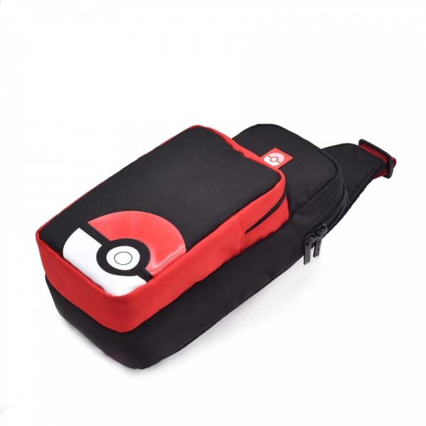 HORI Taška cez plece pre konzoly Nintendo Switch (Poké Ball)