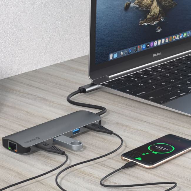 Hliníkový USB-C HUB Swissten 8 v 1, USB-C PD, HDMI, LAN, 3 x USB 3.0, SD, MicroSD