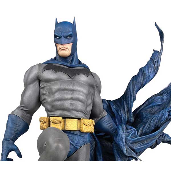 DC Gallery Batman Defiant PVC Diamore DC Gallery Batman Defiant PVC Diamore