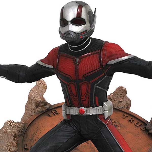 Figúrka Ant Man and the Wasp  Ant Man Gallery Diorama