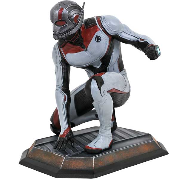 Figúrka Avengers: Endgame Ant Man Gallery Diorama