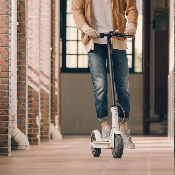 Bezdušová pneumatika pre kolobežku Mi Electric Scooter (OEM) Bezdušová pneumatika pre kolobežku Mi Electric Scooter (OEM)