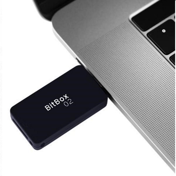 Hardvérová peňaženka pre kryptomeny ShiftCrypto BitBox02 Multi edition Hardvérová peňaženka pre kryptomeny ShiftCrypto BitBox02 Multi edition