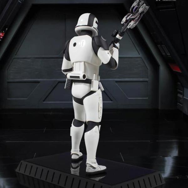 Socha Star Wars Executioner Trooper