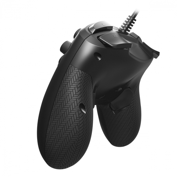 HORI HORIPAD+ Nintendo Switch Wired Controller HORI HORIPAD+ Nintendo Switch Wired Controller
