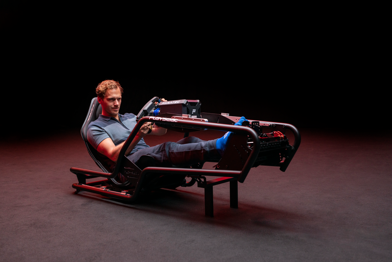 Závodné kreslo Playseat Formula Intelligence, červené Závodné kreslo Playseat Formula Intelligence, červené