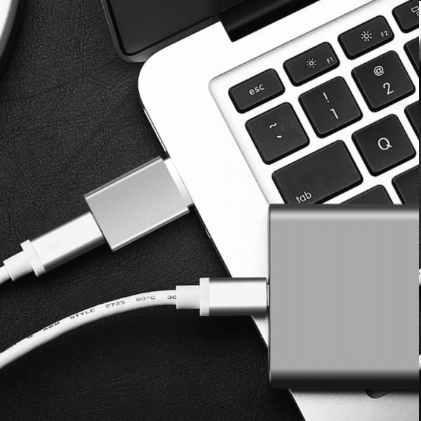 FIXED Link Redukcia z hliníka USB-C na USB-A, sivá