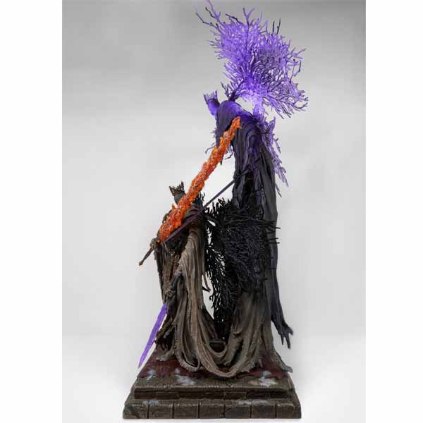 Socha Pontiff Sulyvahn 1:7 (Dark Souls 3) Deluxe Edition Socha Pontiff Sulyvahn 1:7 (Dark Souls 3) Deluxe Edition