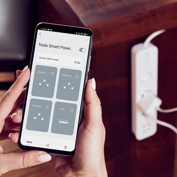 Tesla Smart Power Strip 3 + 4 USB