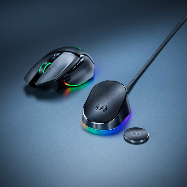 Nabíjacia stanica a krúžok Razer Mouse Dock Pro pre bezkáblové nabíjanie hernej myši