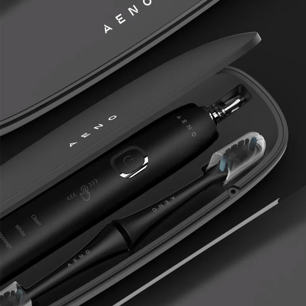 Aeno Ultra sonická zubná kefka DB4 a cestovné púzdro, čierna Aeno Ultra sonická zubná kefka DB4 a cestovné púzdro, čierna