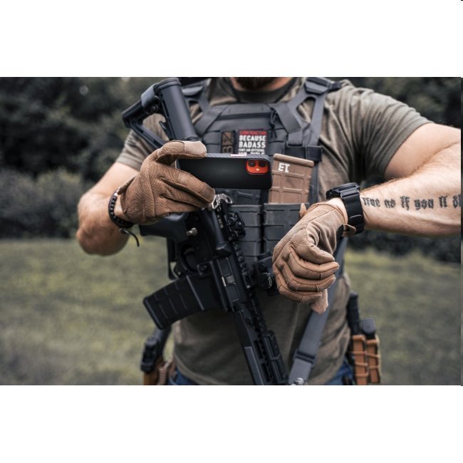 Puzdro Tactical MagForce z aramidových vlákien pre Apple iPhone 14 Pro, čierne Puzdro Tactical MagForce z aramidových vlákien pre Apple iPhone 14 Pro, čierne