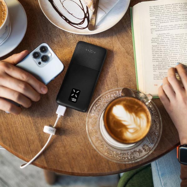 FIXED Powerbanka Zen 10 s LCD displejom a výstupom PD 20W, 10 000 mAh, čierna