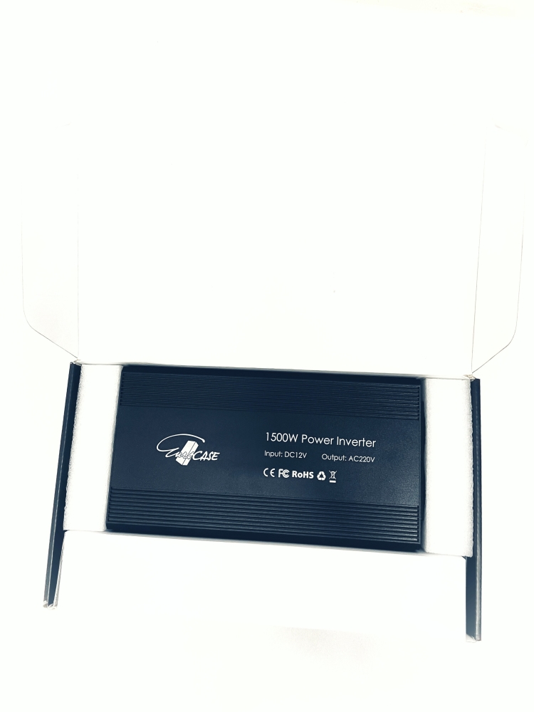 Eurocase Menič napätia DC/AC 12 V/230 V, 1500 W (MT-MX1500) Eurocase Menič napätia DC/AC 12 V/230 V, 1500 W (MT-MX1500)