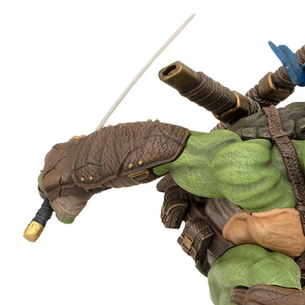 Teenage Mutant Ninja Turtle: Leonardo PVC Statue 23 cm