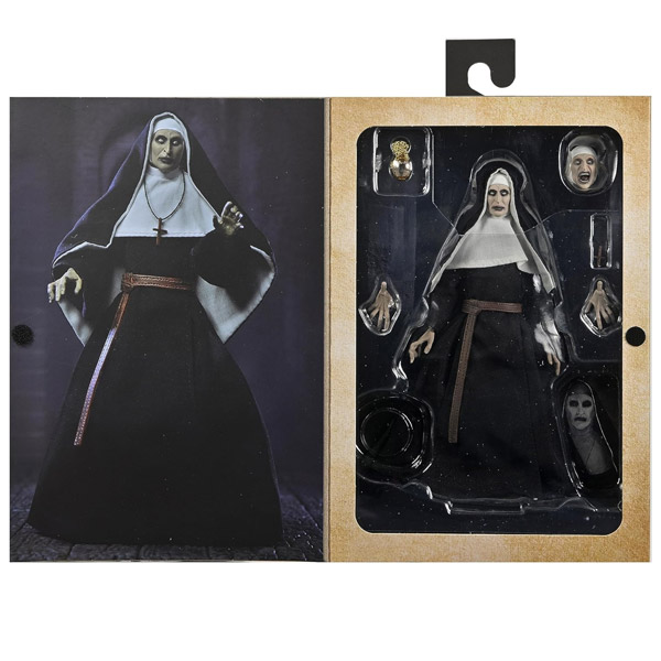 Akčná figúrka Ultimate Valak The  Nun (The Conjuring Universe)
