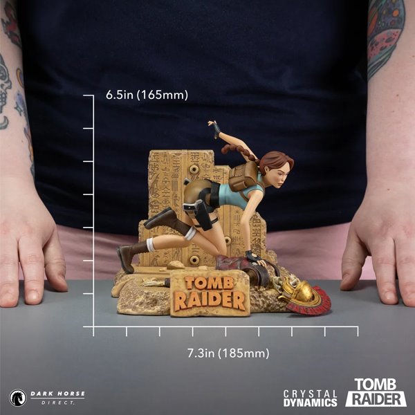 Figúka Tomb Raider Lara Croft 16 cm
