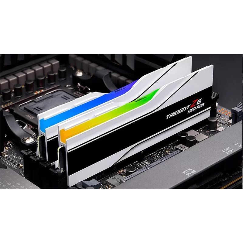 G.SKILL 32GB kit DDR5 8000 CL38 Trident Z5 Neo RGB AMD EXPO silver