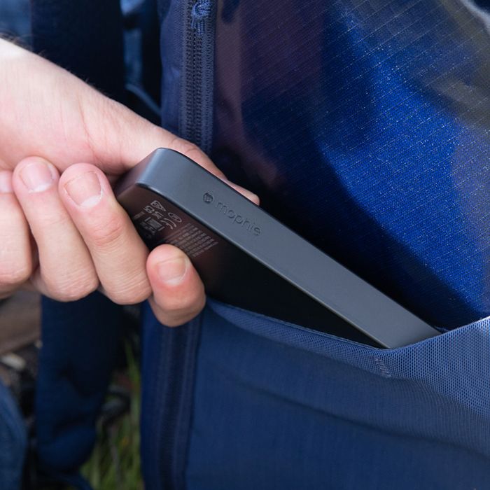 Mophie Powerstation powerbanka s kapacitou 10 000 mAh - čierna