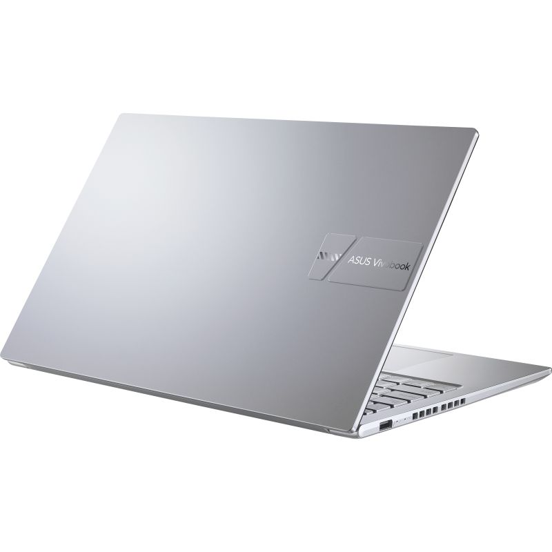 ASUS Vivobook 15 OLED/R5-7430U/16GB/1TB SSD/AMD Radeon/15,6"FHD/Win11Home/Silver