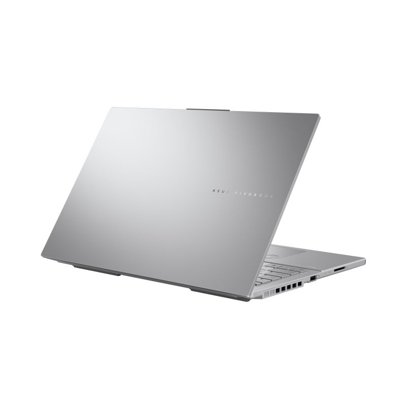 ASUS Vivobook Pro 15 OLED/U9-285H/24GB/2TB SSD/RTX 4050/15,6" OLED/Win11Pro/Silver