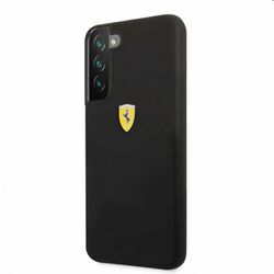 Puzdro Ferrari Liquid Silicone Metal Logo pre Samsung Galaxy S22, čierne