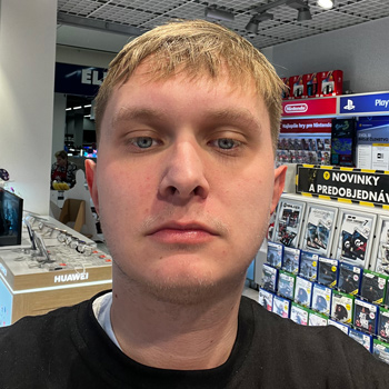 pgs.sk - Predajňa Poprad - OC Forum - Róbert